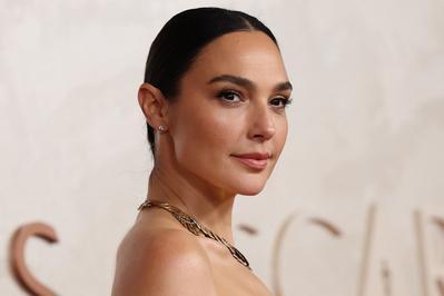 572787077_gal8-7.jpg