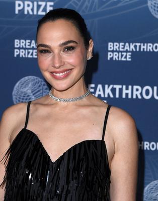 11th_Breakthrough_Prize_Ceremony_284629~0.jpg